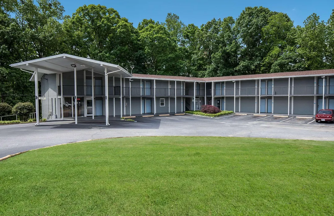 Rodeway Inn Anderson North - Clemson-1